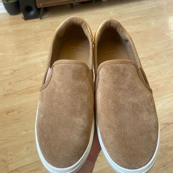 UGG’s Woman’s Cahlvan Chunky Platform Slip On Shoes in Cognac Size 7.5 NWOT - Picture 3 of 10